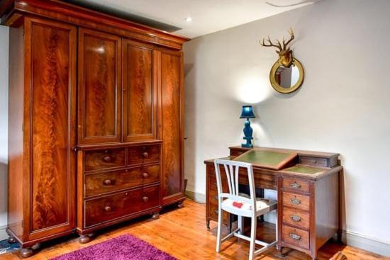Quirky 4 Bedroom Apartment With Terrace Cardiff Dış mekan fotoğraf